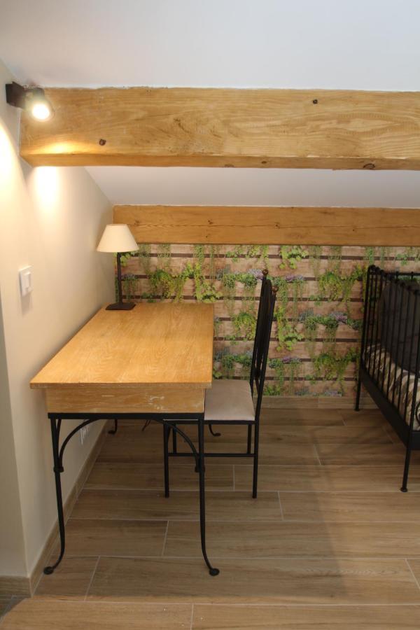Willa Loft Lou Pitchoun Saint-Étienne-du-Grès Zewnętrze zdjęcie