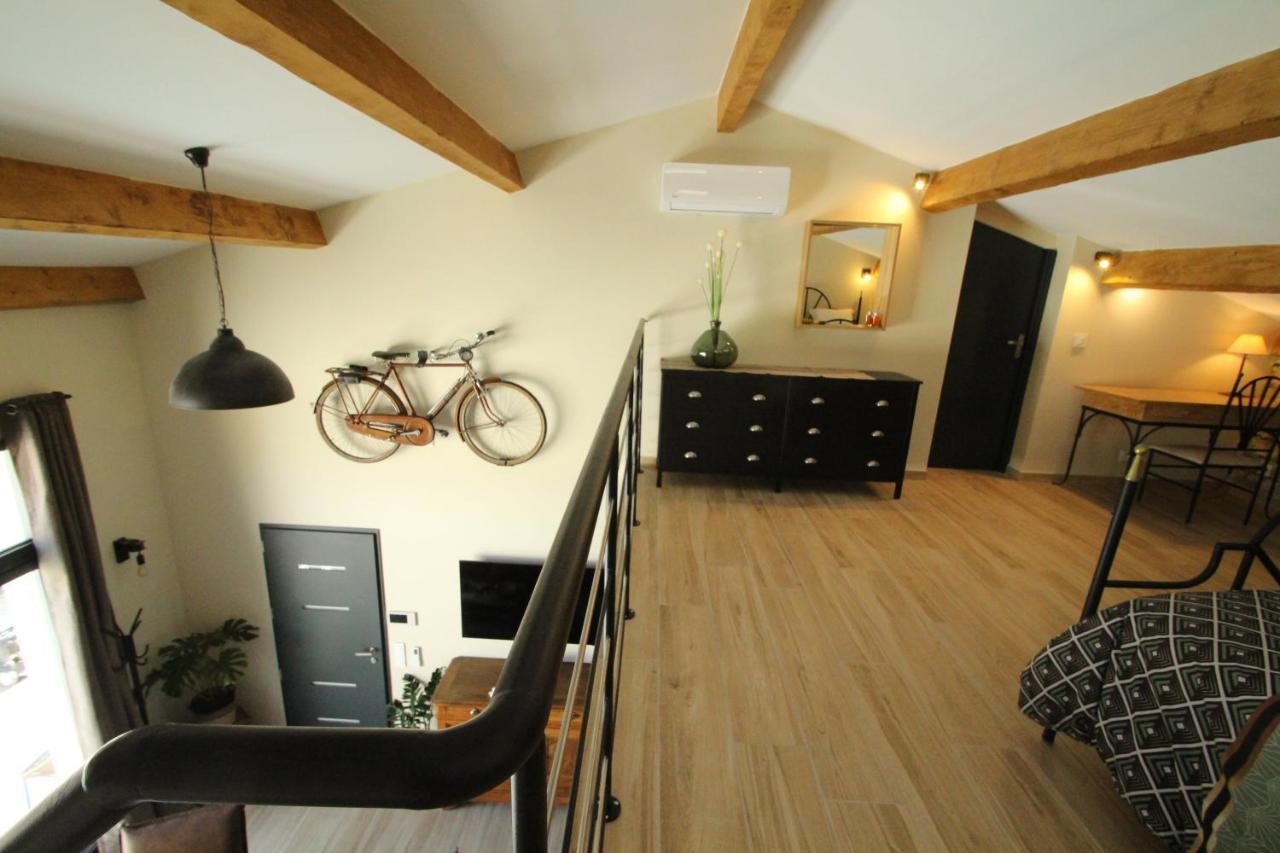 Willa Loft Lou Pitchoun Saint-Étienne-du-Grès Zewnętrze zdjęcie